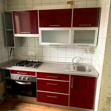 Продаж 3к квартири 65 кв. м на вул. Єдності 171Г