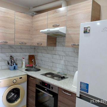 Продам 1 кварт ЖК Панасовская Слобода остается,мебель,техника ц 16т.д. ЖК Панасовская Слобода