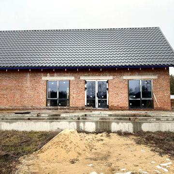 Продам будинок,поруч ліс і озеро