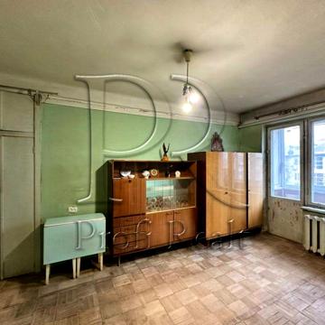 Вінстона Черчилля вул. (Червоноткацька), 22Б