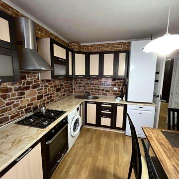 Продаж 2к Квартира Миру вулиця