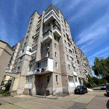 (7) Продам 3-ох кімнатну квартиру з ремонтом на Замості 8813
