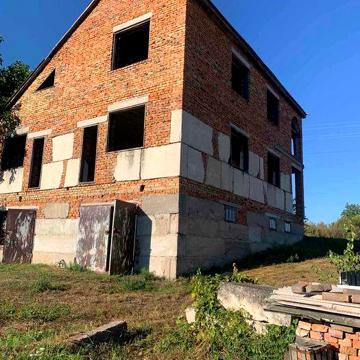 Продається будинок с. Чорнобай