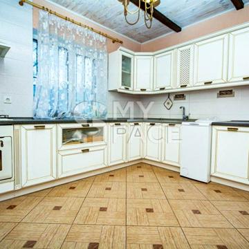 Польова вул.
