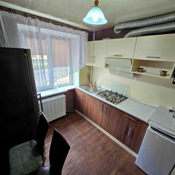 Здається 1-к квартира по вулиці Соборній в центрі міста, читайте опис