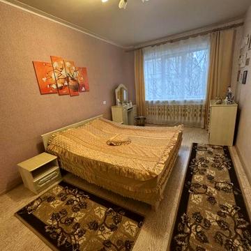 Продам 4-х кімнатну квартиру - чешку