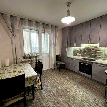 Здам однокімнатну 60 м ²
