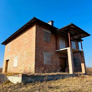 Продаж цегляного будинку у с.Підрясне (180 м.кв., 9 сот.) ЖК Цегляний двоповерховий будинок