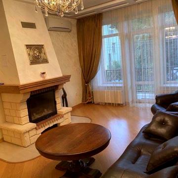 Продаж-Таунхас вул.Гончарова 230м 2( район Бартки )