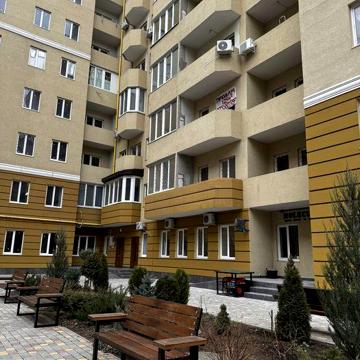 Трехкомнатная квартира ул.Солнечная, Аркадия ЖК Солнечный