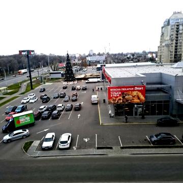 Володимирська вул., 1
