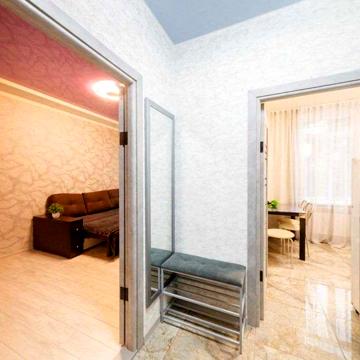 Продам 1-ком. еврквартиру, сталинка на пр.Дмитрия Яворницкого 55