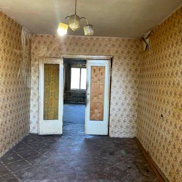 Квартира 5 кімнат 5/9 центр Лівий берег 2 мікрорайон
