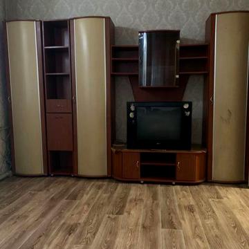Сдам двух кімнатну квартиру