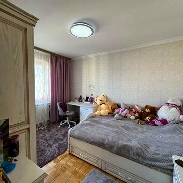 Гната Хоткевича вул., 75А