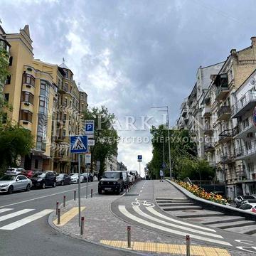 Продам 3-к на Золотих Воротах 70м2 Франка 20 Ярославів Вал Стелі 3,6