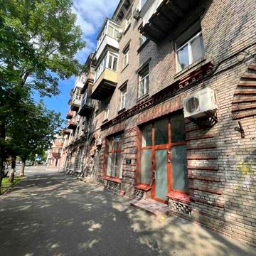Продаю 3 кімнатну квартиру у центрі Подолу без коміссії