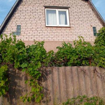 Продам 2х этажный домик в элитном р-не Крэсовский - 2