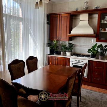 Артилерійська вулиця, 4а, Приморський район, Одеса, Одеська область 170000.0 USD