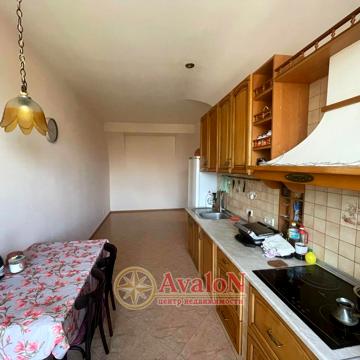 Катерининська вулиця, 90, Приморський район, Одеса, Одеська область 57500 USD