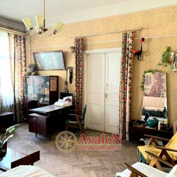 Кузнечна вулиця, 22, Приморський район, Одеса, Одеська область 80000.0 USD