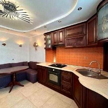 Однокімнатна квартира в ЖК Вернісаж на вулиці Костанди