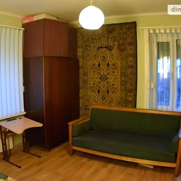 Продаж 3к Дім Довженка вулиця