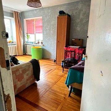 СРОЧНО 2 комнаты 48 м2 Турчина Ігоря вул. (Блюхера), 12, Нивки