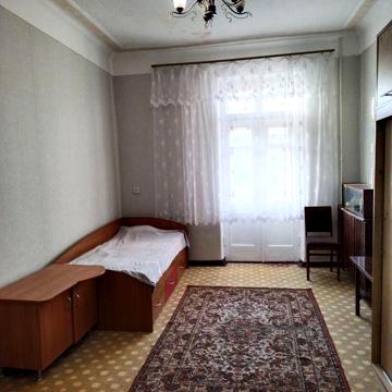 Сдаётся 3-х комнатная квартира в центре