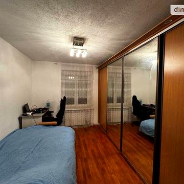 Продаж 3к Квартира Мазепи вулиця