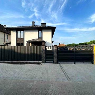 Якісний БУДИНОК в закритому містечку, чекає саме на ТЕБЕ!!!