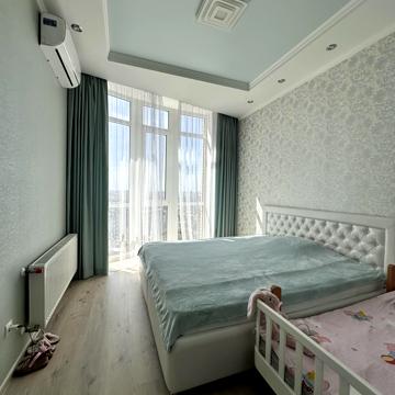 Аркадійське плато вул. (Гагаринське плато), 9