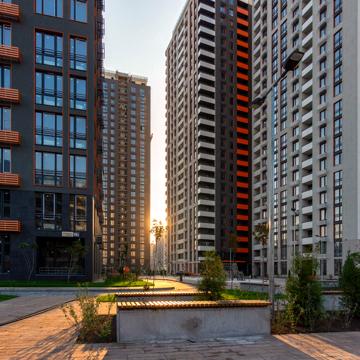 Дніпровська набережна вул., 20-Б