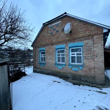 Продам будинок Лугова 51