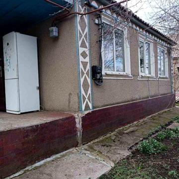 (13) Продам міцний добротний будинок  в Новій Долині