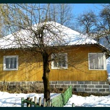 Продаж будинку с. Студений