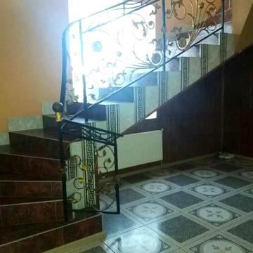 (13) Продам просторий, добротний будинок в с-щі Великодолинське