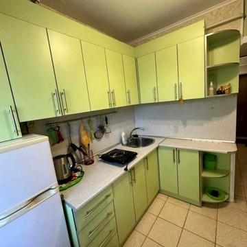 Продам 1х квартиру в районе Барнаульской возле магазина апельсин