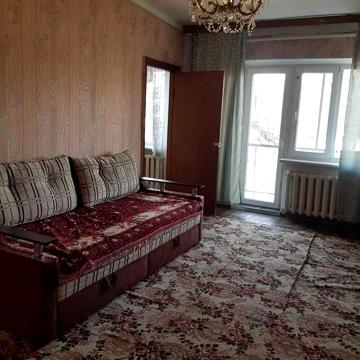 Стандартная 3 комн -60 метров. Центр.  2 балкона. ул.Нежинская-Соборка