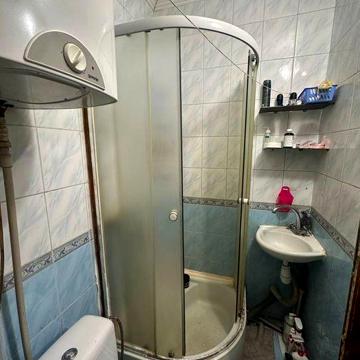Продаж  1 км квартира від власника