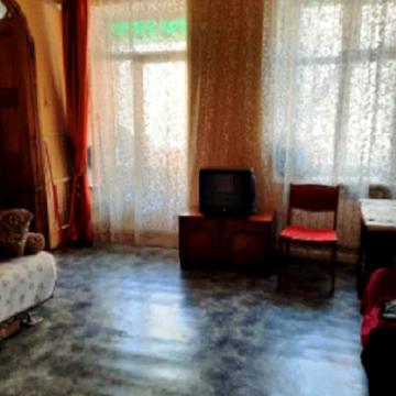 Продам трехкомнатную квартиру на Молдаванке.