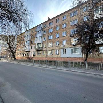 Продаж 2к Квартира Нижній Вал вулиця