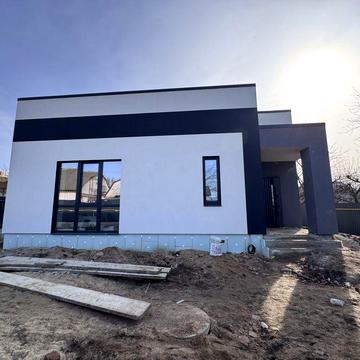 Без комісії будинок чистовий