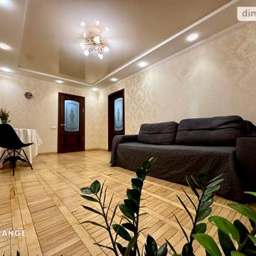Продаж 3к Квартира Соборна вулиця