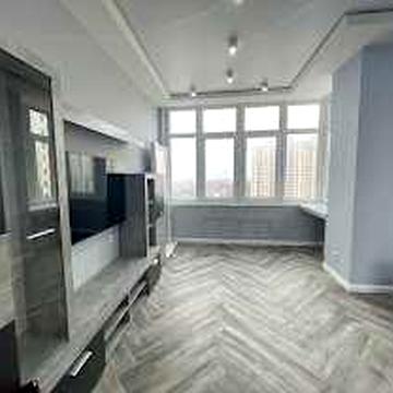 Продам красиву  квартиру терміново