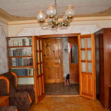 Продаж 2-кімнатна квартира вул. Доброхотова , метро Академмістечко