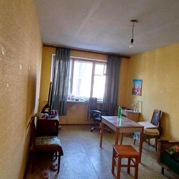Продаж 3-кімнатної квартири в Чернігові, вул.Дрценка