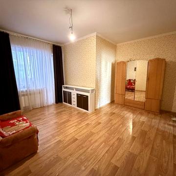 Сдам 2-х комнатную квартиру проспект Небесной сотни 3а
