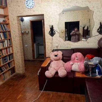 Червоної Калини просп. (Володимира Маяковського), 77