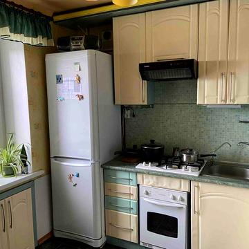 Здам в оренду 2 кімнатну квартиру район центру міста .